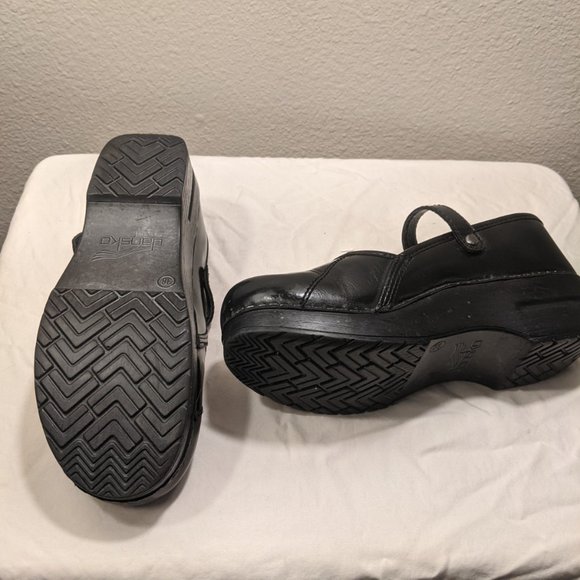SOLD - Dansko Mary Jane Clogs Black Strap size 7.5 - Picture 7 of 9
